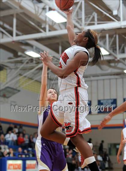 Thumbnail 1 in Middle Creek vs. Holly Springs (Tri-Nine Conference Tournament) photogallery.