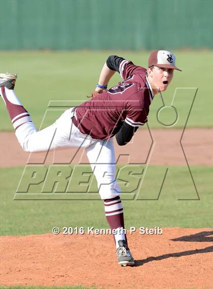 Thumbnail 1 in Vermilion Catholic @ Ascension Catholic (LHSAA 1A Quarterfinal Playoff) photogallery.