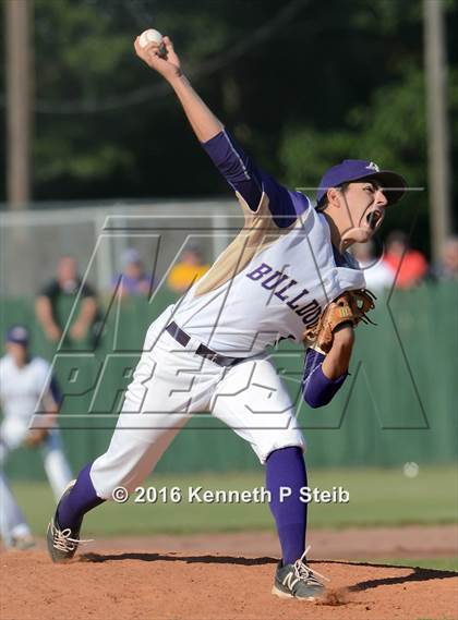 Thumbnail 2 in Vermilion Catholic @ Ascension Catholic (LHSAA 1A Quarterfinal Playoff) photogallery.