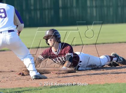 Thumbnail 1 in Vermilion Catholic @ Ascension Catholic (LHSAA 1A Quarterfinal Playoff) photogallery.