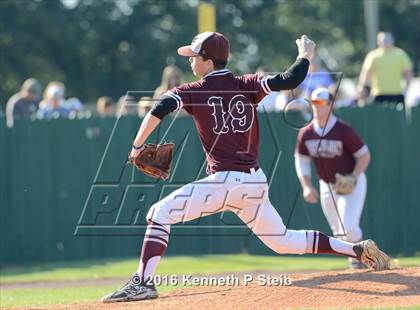 Thumbnail 1 in Vermilion Catholic @ Ascension Catholic (LHSAA 1A Quarterfinal Playoff) photogallery.