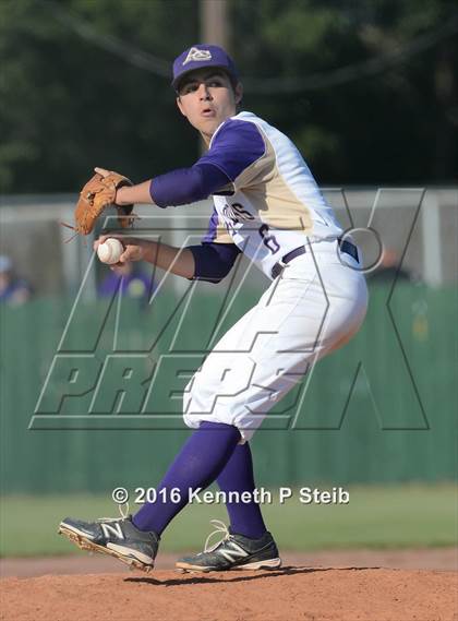 Thumbnail 2 in Vermilion Catholic @ Ascension Catholic (LHSAA 1A Quarterfinal Playoff) photogallery.