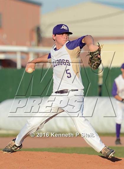 Thumbnail 1 in Vermilion Catholic @ Ascension Catholic (LHSAA 1A Quarterfinal Playoff) photogallery.