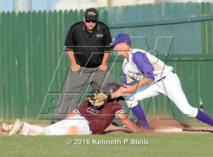 Thumbnail 3 in Vermilion Catholic @ Ascension Catholic (LHSAA 1A Quarterfinal Playoff) photogallery.