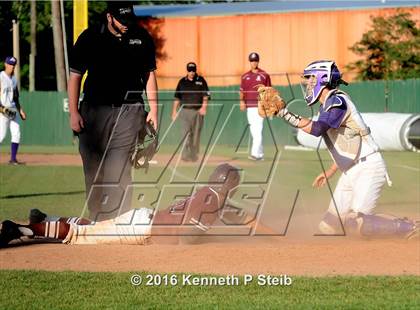 Thumbnail 3 in Vermilion Catholic @ Ascension Catholic (LHSAA 1A Quarterfinal Playoff) photogallery.