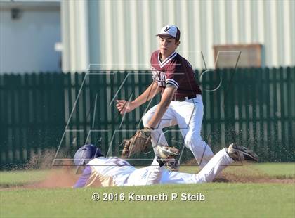 Thumbnail 1 in Vermilion Catholic @ Ascension Catholic (LHSAA 1A Quarterfinal Playoff) photogallery.