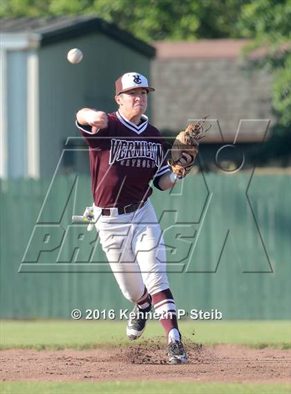 Thumbnail 3 in Vermilion Catholic @ Ascension Catholic (LHSAA 1A Quarterfinal Playoff) photogallery.
