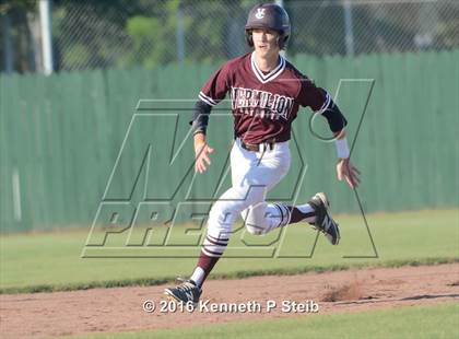 Thumbnail 2 in Vermilion Catholic @ Ascension Catholic (LHSAA 1A Quarterfinal Playoff) photogallery.