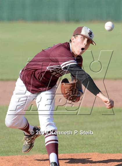 Thumbnail 2 in Vermilion Catholic @ Ascension Catholic (LHSAA 1A Quarterfinal Playoff) photogallery.