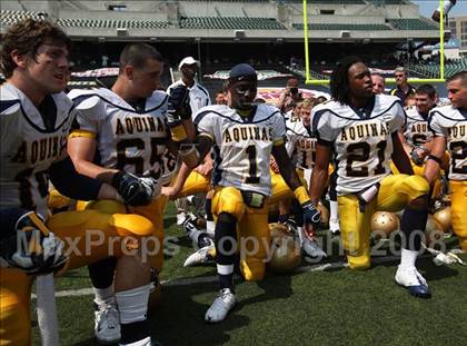 Thumbnail 1 in Aquinas vs. Elder (Kirk Herbstreit Varsity Football Series) photogallery.