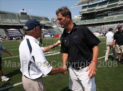 Thumbnail 3 in Aquinas vs. Elder (Kirk Herbstreit Varsity Football Series) photogallery.