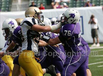 Thumbnail 3 in Aquinas vs. Elder (Kirk Herbstreit Varsity Football Series) photogallery.