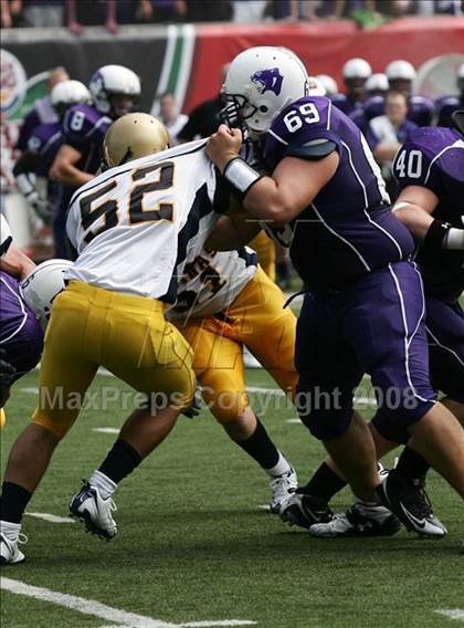 Thumbnail 1 in Aquinas vs. Elder (Kirk Herbstreit Varsity Football Series) photogallery.