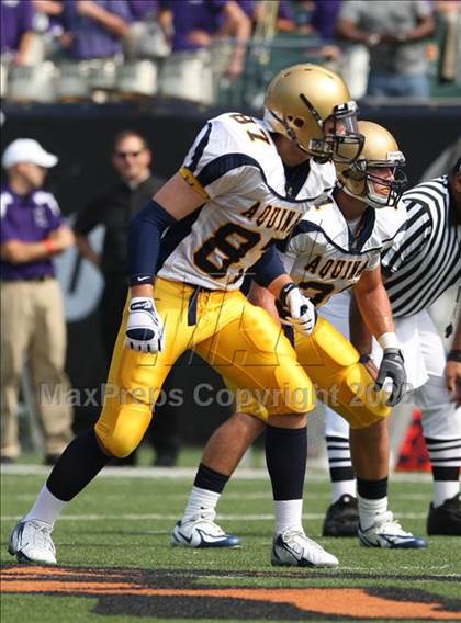 Thumbnail 1 in Aquinas vs. Elder (Kirk Herbstreit Varsity Football Series) photogallery.