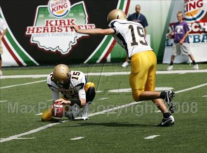 Thumbnail 2 in Aquinas vs. Elder (Kirk Herbstreit Varsity Football Series) photogallery.