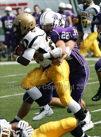 Thumbnail 2 in Aquinas vs. Elder (Kirk Herbstreit Varsity Football Series) photogallery.