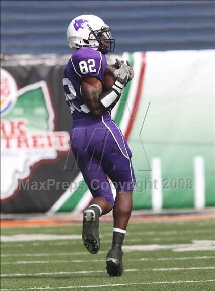 Thumbnail 2 in Aquinas vs. Elder (Kirk Herbstreit Varsity Football Series) photogallery.
