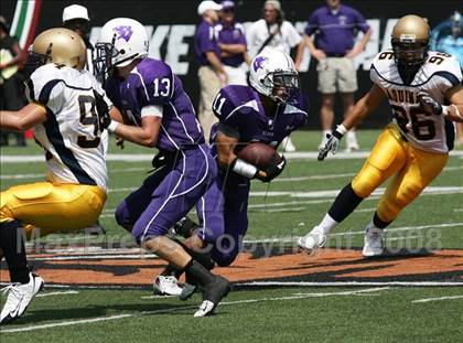 Thumbnail 3 in Aquinas vs. Elder (Kirk Herbstreit Varsity Football Series) photogallery.