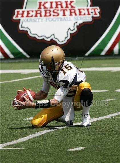 Thumbnail 1 in Aquinas vs. Elder (Kirk Herbstreit Varsity Football Series) photogallery.