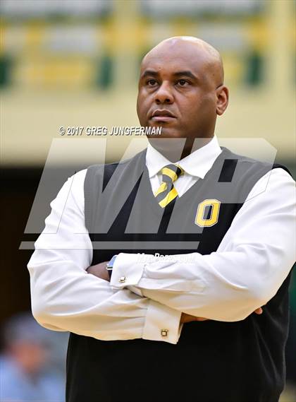 Thumbnail 1 in Bishop O'Dowd vs. Salesian College Preparatory photogallery.