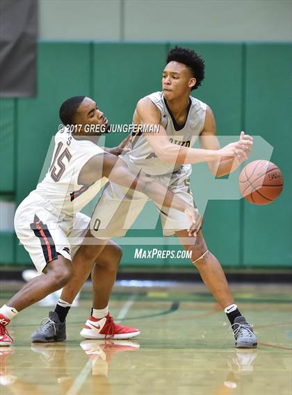 Thumbnail 1 in Bishop O'Dowd vs. Salesian College Preparatory photogallery.
