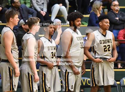 Thumbnail 2 in Bishop O'Dowd vs. Salesian College Preparatory photogallery.