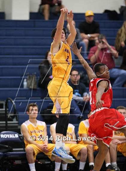 Thumbnail 3 in Pasadena @ Esperanza (Orange Holiday Classic) photogallery.