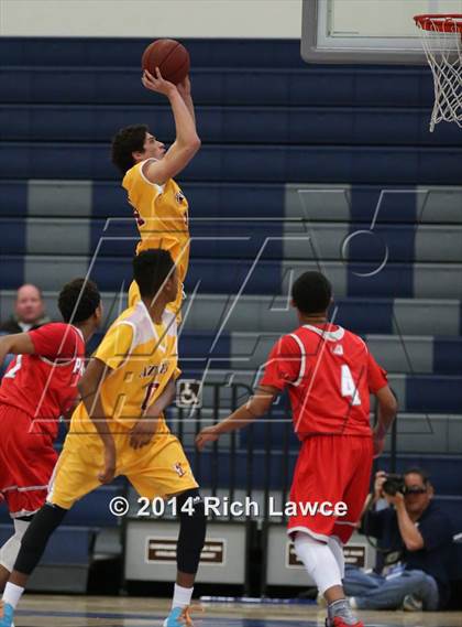 Thumbnail 2 in Pasadena @ Esperanza (Orange Holiday Classic) photogallery.