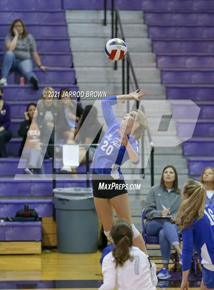 Thumbnail 3 in Barbers Hill @ Port Neches-Groves photogallery.
