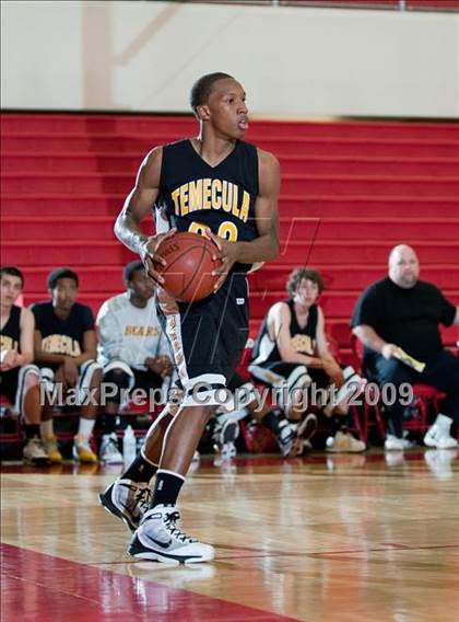 Thumbnail 2 in Temecula Valley vs. Lakeside (Inland Empire Invitational) photogallery.