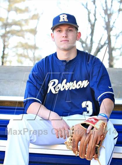 Thumbnail 1 in Roberson [T. C.] (Preseason Top 10 Photo Shoot)  photogallery.