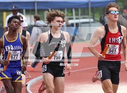 Thumbnail 1 in PIAA State Track and Field Championship (Boys 2A-3A) photogallery.