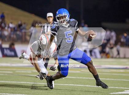 Thumbnail 2 in Lee @ John Tyler photogallery.