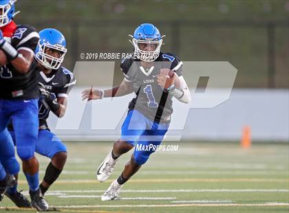 Thumbnail 3 in Lee @ John Tyler photogallery.
