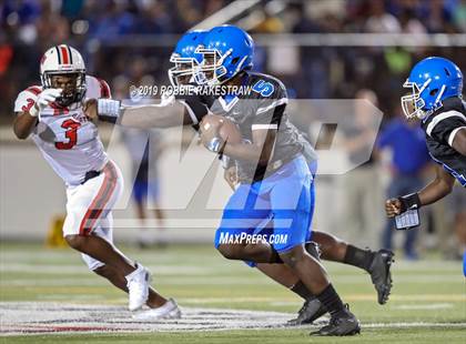 Thumbnail 1 in Lee @ John Tyler photogallery.