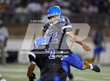 Thumbnail 1 in Lee @ John Tyler photogallery.