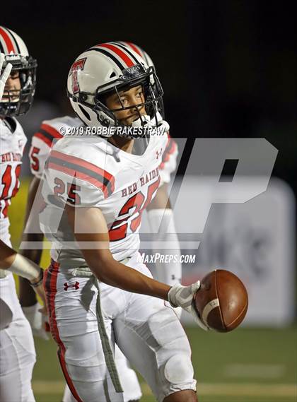 Thumbnail 3 in Lee @ John Tyler photogallery.