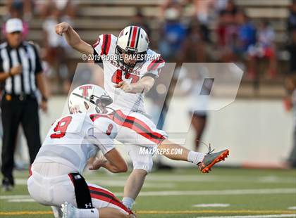 Thumbnail 1 in Lee @ John Tyler photogallery.