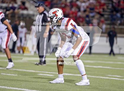 Thumbnail 3 in Lee @ John Tyler photogallery.