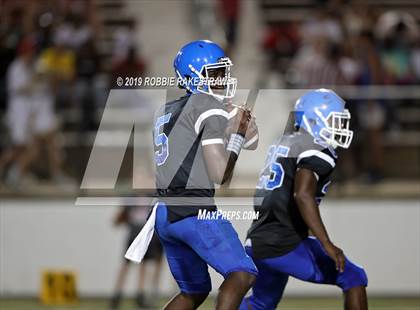 Thumbnail 1 in Lee @ John Tyler photogallery.