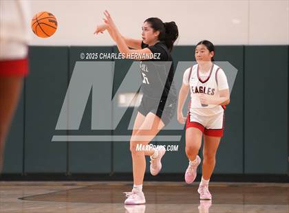 Thumbnail 2 in Brentwood School vs. Sage Hill (MIra Costa Classic) photogallery.