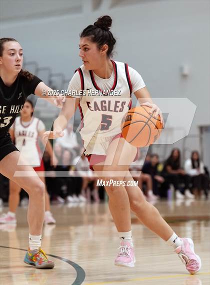 Thumbnail 3 in Brentwood School vs. Sage Hill (MIra Costa Classic) photogallery.