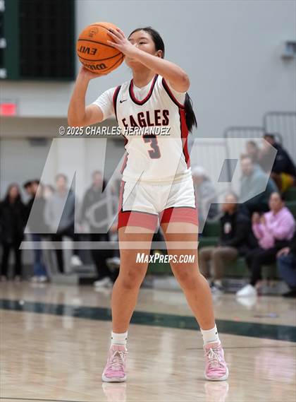 Thumbnail 3 in Brentwood School vs. Sage Hill (MIra Costa Classic) photogallery.