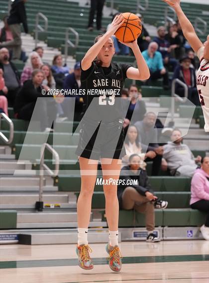 Thumbnail 3 in Brentwood School vs. Sage Hill (MIra Costa Classic) photogallery.