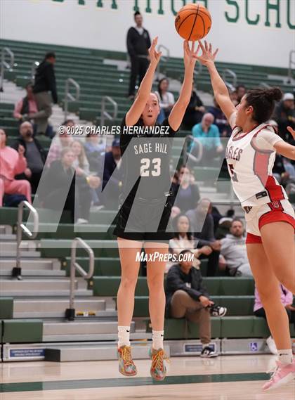 Thumbnail 2 in Brentwood School vs. Sage Hill (MIra Costa Classic) photogallery.