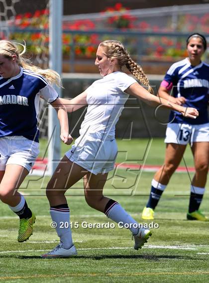 Thumbnail 2 in Amador vs Ripon (CIF-SJS D5 Final) photogallery.