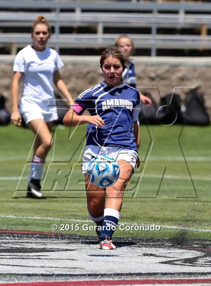 Thumbnail 2 in Amador vs Ripon (CIF-SJS D5 Final) photogallery.