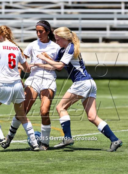 Thumbnail 3 in Amador vs Ripon (CIF-SJS D5 Final) photogallery.