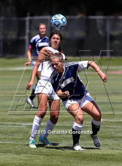 Thumbnail 1 in Amador vs Ripon (CIF-SJS D5 Final) photogallery.