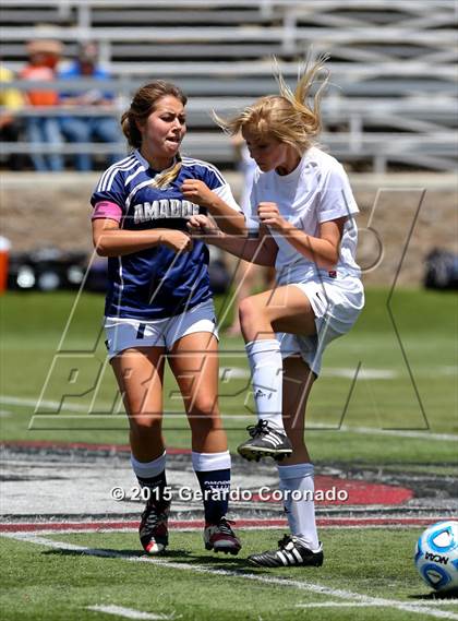 Thumbnail 2 in Amador vs Ripon (CIF-SJS D5 Final) photogallery.